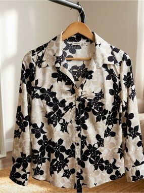 Cato Black & Cream Floral Button-Down Blouse